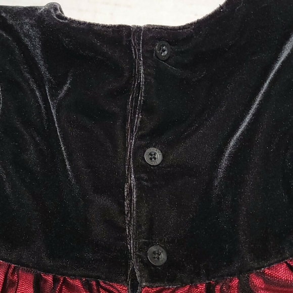 FAO Toys R Us Special Occasion Black Velvet Red Dress Size 3T - Picture 4 of 10